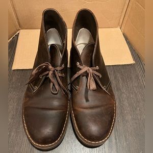 Clark’s Bushacre 2 men’s chukka style boots.